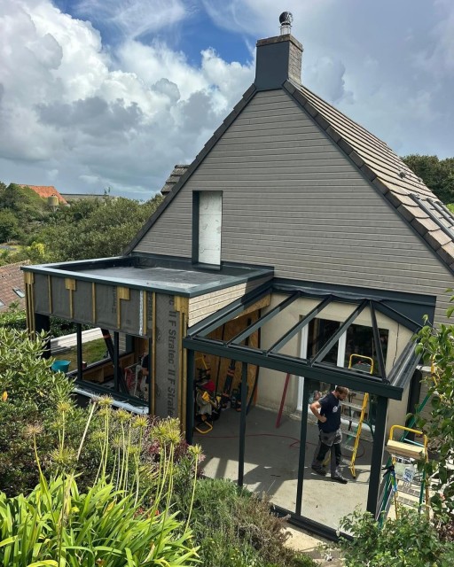 573633597-17946898299052832-1114911742346774555-n__