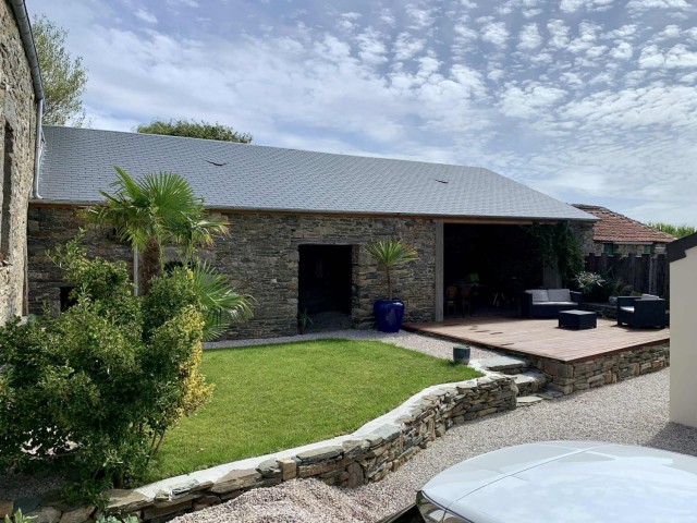 ecdb9a22-4888-464f-a244-b70ff2223c9a__